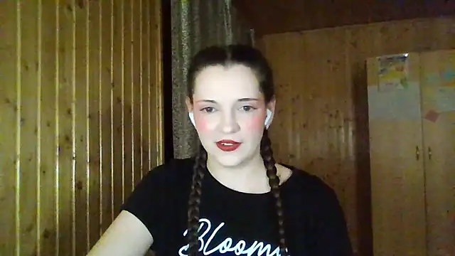 Snapshot of AmeliieLaFleur chatting on February 5, 2026, 8:15 pm AmeliieLaFleur online show from February 5, 2026, 8:15 pm