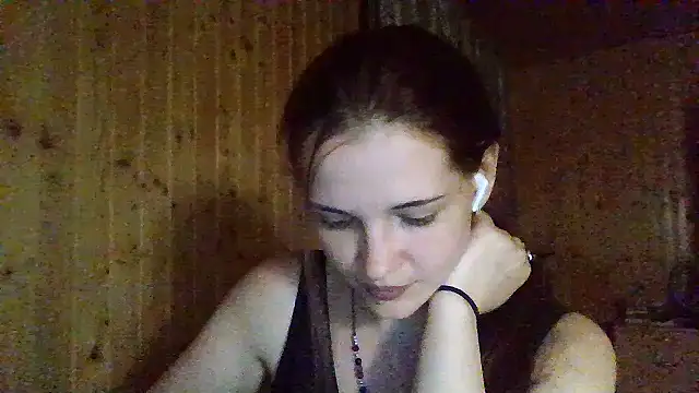 AmeliieLaFleur online show from May 17, 2026, 7:36 pm