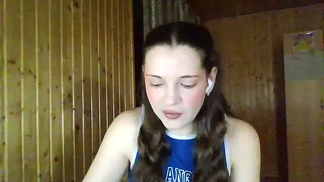 Snapshot of AmeliieLaFleur chatting on February 8, 2026, 12:41 am AmeliieLaFleur online show from February 8, 2026, 12:41 am