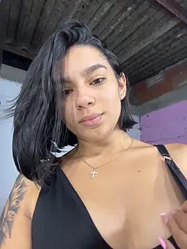 Snapshot of AlyssaRay chatting on February 24, 2026, 10:16 am AlyssaRay online show from February 24, 2026, 10:16 am