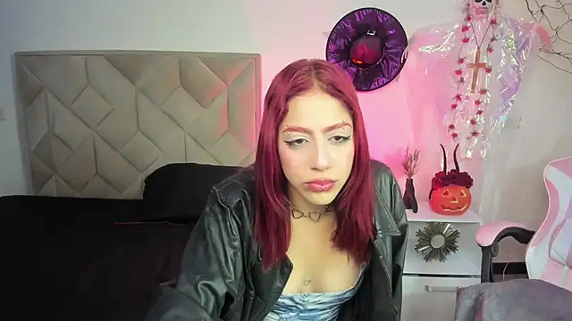 Snapshot of Vicky_Boop chatting on October 13, 2025, 1:02 pm Vicky Boop online show from October 13, 2025, 1:02 pm