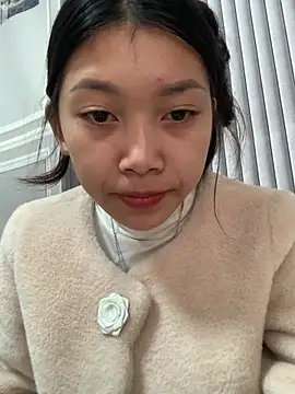 Snapshot of linh-lan1 chatting on January 15, 2026, 4:38 am linh-lan1 online show from January 15, 2026, 4:38 am