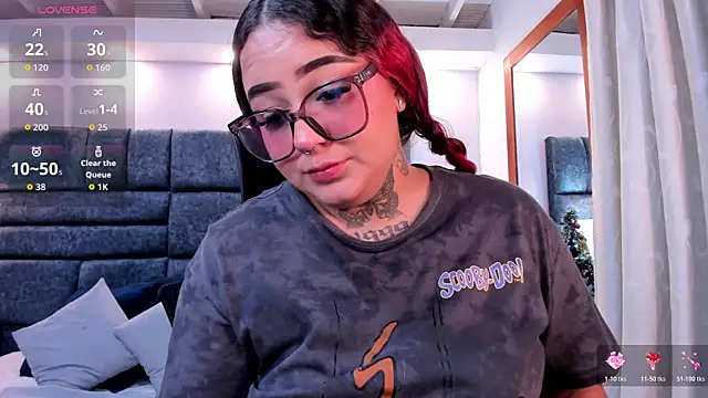 atennea diiossa online show from November 25, 2025, 11:43 am