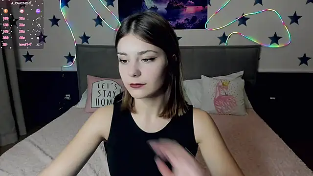 MargoChill online show from November 6, 2025, 2:21 pm