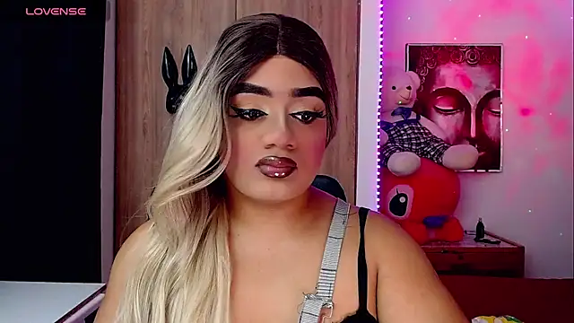 Sofiabigcock22 online show from October 14, 2025, 11:22 am