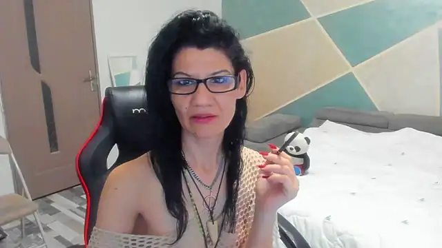 SweetSin40 online show from April 7, 2026, 7:37 pm