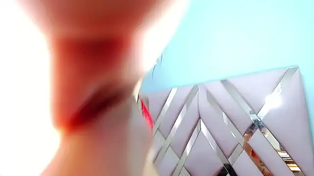 VioletGil Party  online show from February 5, 2026, 7:32 pm