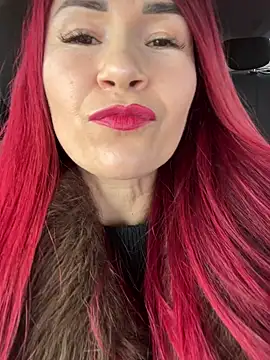 Snapshot of Miss-85 chatting on January 11, 2026, 11:28 am Miss-85 online show from January 11, 2026, 11:28 am