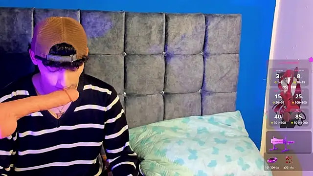 kalet-skinny online show from November 29, 2025, 1:33 pm