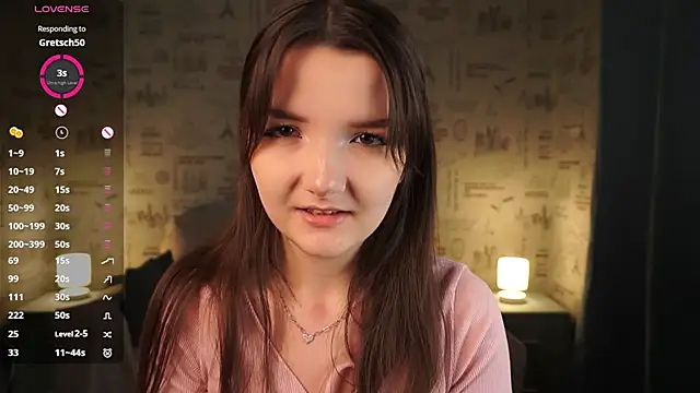  Cute World  online show from October 26, 2025, 9:37 pm