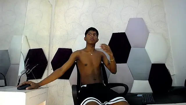 Mick storm online show from February 21, 2026, 8:33 pm