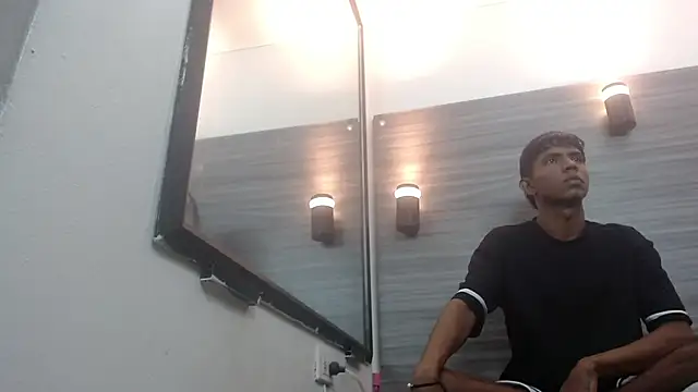 Snapshot of Mick_storm chatting on October 14, 2025, 3:12 pm Mick storm online show from October 14, 2025, 3:12 pm