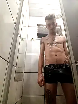 RuivoDotado24cm online show from October 16, 2025, 9:23 pm