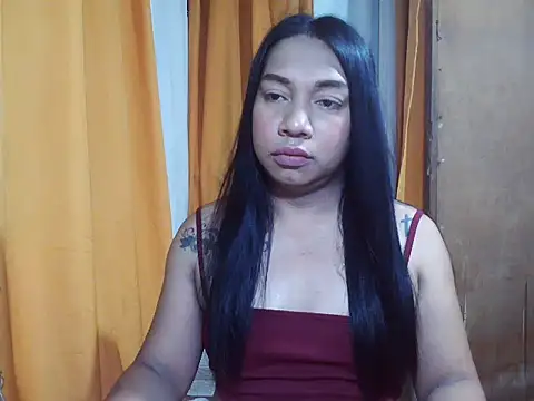 ellah morenax online show from May 13, 2026, 6:53 am