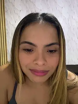 safadinhaquenteW online show from February 26, 2026, 2:55 am