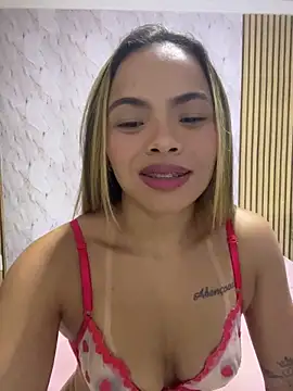 safadinhaquenteW online show from March 29, 2026, 9:05 pm