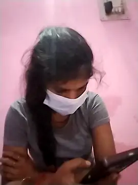 Snapshot of Hina_School chatting on October 31, 2025, 3:03 am Hina School online show from October 31, 2025, 3:03 am