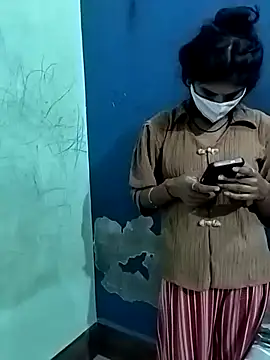 Snapshot of Hina_School chatting on October 27, 2025, 4:30 pm Hina School online show from October 27, 2025, 4:30 pm