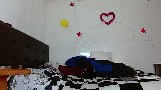 Snapshot of picante70_ chatting on November 4, 2025, 9:46 am picante70 online show from November 4, 2025, 9:46 am