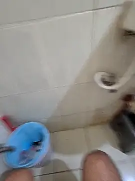 crawlerdrill online show from November 28, 2025, 2:12 am