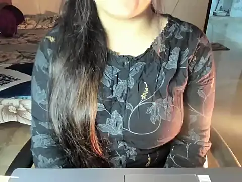 Divya68 online show from December 20, 2025, 5:49 pm