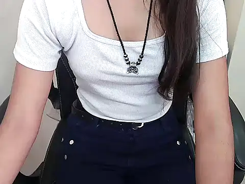 notty heena online show from November 11, 2025, 4:18 am