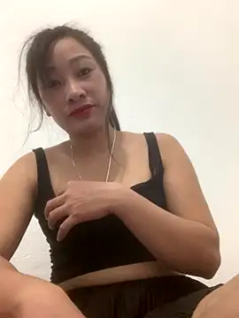 Linh sexyy online show from October 28, 2025, 12:04 pm