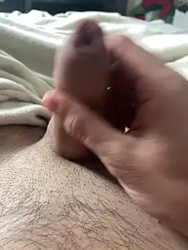 kevin-huge online show from November 9, 2025, 9:13 am