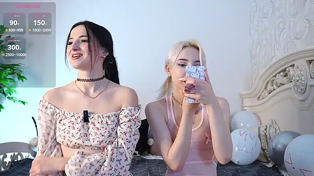 vivi uwu online show from November 12, 2025, 12:42 pm