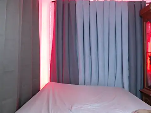 kettie  online show from November 15, 2025, 11:47 am