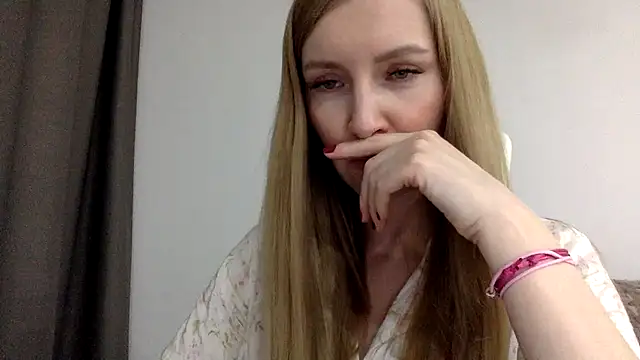 Snapshot of Neralith chatting on April 18, 2026, 7:58 pm Neralith online show from April 18, 2026, 7:58 pm