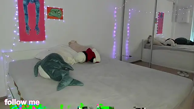 len be online show from November 10, 2025, 11:04 am