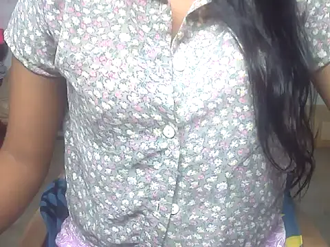 shalu 02 online show from October 14, 2025, 5:52 am