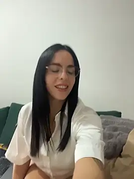 babecatalina online show from April 22, 2026, 5:36 am