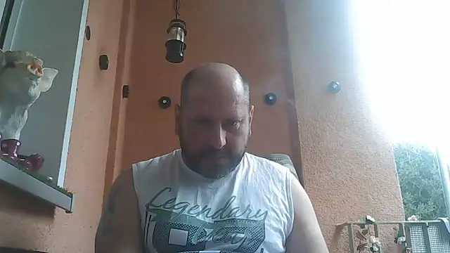 Snapshot of Couplemanxt1986 chatting on October 13, 2025, 2:07 pm Couplemanxt1986 online show from October 13, 2025, 2:07 pm