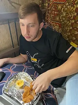 Snapshot of Sextigr2003 chatting on November 15, 2025, 5:17 pm Sextigr2003 online show from November 15, 2025, 5:17 pm