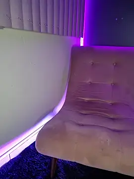 Babiwife online show from November 12, 2025, 3:54 am