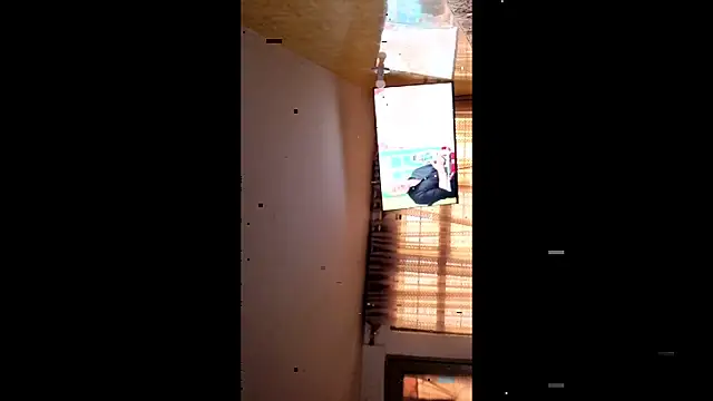 sacarlettareyo online show from November 10, 2025, 8:58 pm