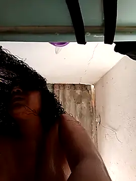 Snapshot of lacrespa24 chatting on November 2, 2025, 6:02 pm lacrespa24 online show from November 2, 2025, 6:02 pm