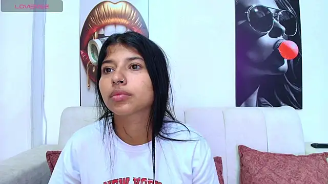 Snapshot of ASS_DIRTY_MESSY chatting on October 19, 2025, 9:06 pm ASS DIRTY MESSY online show from October 19, 2025, 9:06 pm