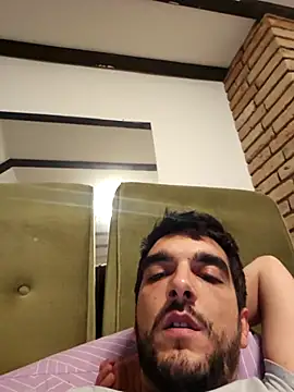 Snapshot of SamoSkupo chatting on October 20, 2025, 2:57 am SamoSkupo online show from October 20, 2025, 2:57 am