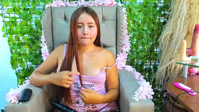 melodi pink online show from December 22, 2025, 5:07 am