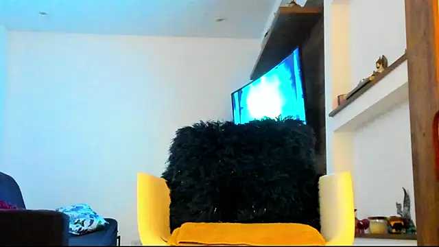 Snapshot of katcum02 chatting on May 28, 2026, 10:59 pm katcum02 online show from May 28, 2026, 10:59 pm