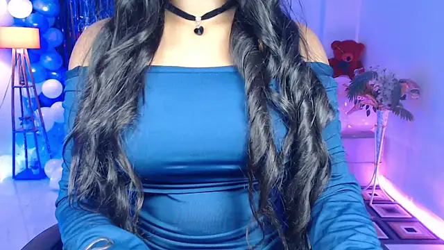 Rashiii  online show from May 20, 2026, 4:37 pm