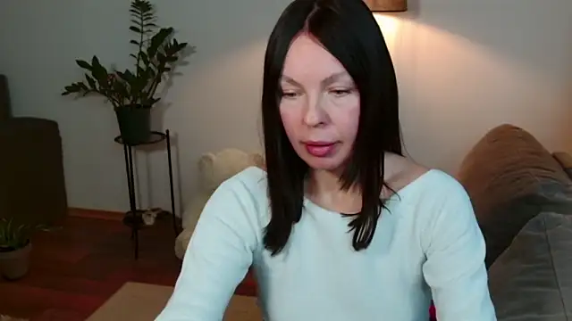 LittleNicolee online show from February 24, 2026, 3:13 pm