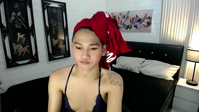 Snapshot of TSJaninexx chatting on October 17, 2025, 2:15 am TSJaninexx online show from October 17, 2025, 2:15 am