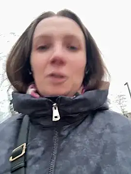 Amy  Leee  online show from March 17, 2026, 2:53 pm