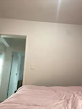 Snapshot of Baby_Mia_pires chatting on November 18, 2025, 4:43 pm Baby Mia pires online show from November 18, 2025, 4:43 pm