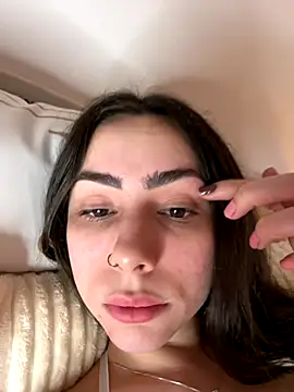 Snapshot of Baby_Mia_pires chatting on October 29, 2025, 2:32 am Baby Mia pires online show from October 29, 2025, 2:32 am