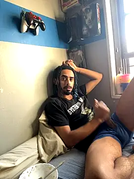 Snapshot of shadespider chatting on October 26, 2025, 2:50 pm shadespider online show from October 26, 2025, 2:50 pm